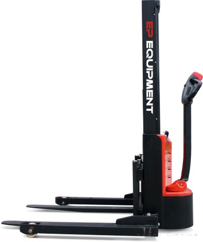 ES10-22MML-1600 // SME 1.0t walkie stacker with 1.6m monomast, 2.0kWh LFP battery and straddle legs