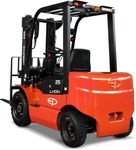 EFL252-4800 // BASE 2.5t yard forklift with 16.4kWh LFP battery and 4.8m triplex container mast