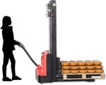 ES10-10ES-3000 // SME 1.0t Europallet stacker with 3.0m mast, 2.5kWh AGM battery and onboard charger