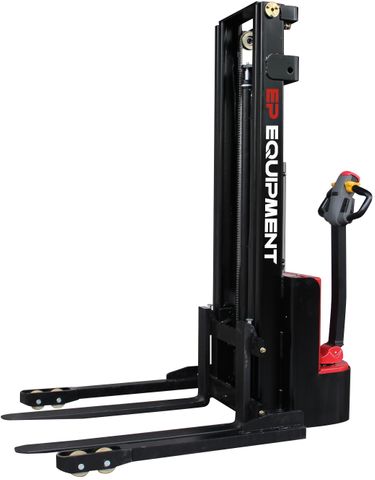 ES10-22DM-3000 // SME 1.0t straddle stacker with 2.5kWh AGM battery and 3.0m duplex mast