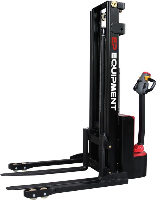 ES10-22DM-3000 // SME 1.0t straddle stacker with 2.5kWh AGM battery and 3.0m duplex mast