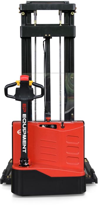 ES10-22DM-3000 // SME 1.0t straddle stacker with 2.5kWh AGM battery and 3.0m duplex mast