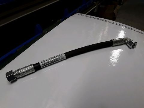 Hydraulic Hose, 1/4" 1-wire 250mm long with 1/4 BSP Fem str, 1/4 Fem 90deg compact (MT/CW series)