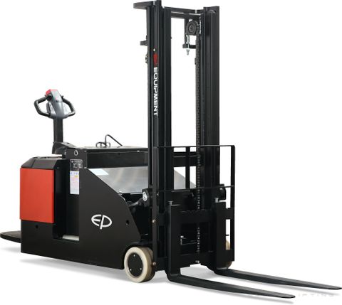 ES15-15CS-3200 // PRO 1.5t counterbalance stacker with 6.7kWh wet battery and 3.2m duplex mast