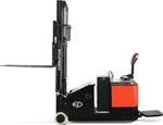 ES15-15CS-4500 // PRO 1.5t counterbalance stacker with 6.7kWh wet battery and 4.5m triplex mast