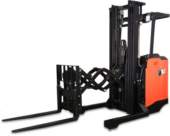 CQD12SSD-4800 // PRO 1.2t duplex reach truck with 20kWh wet battery and 4.8m triplex mast