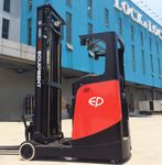 CQD20RV2-9500 // PRO 2.0t seated reach truck with 24kWh wet battery and 9.5m triplex moving mast