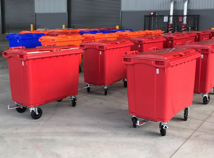 MultiTow Waste Collection System