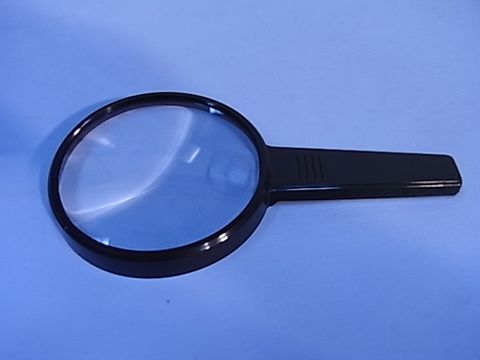 Magnifier reading 110mm diameter 2X/4X