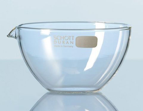 Dish evaporating w/spout 60ml 70x35mm *