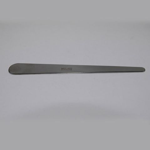 Spatula round ends 180mm