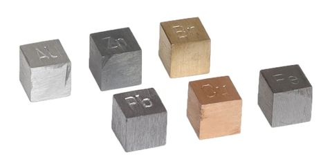 Cube set 1cm edge different materials