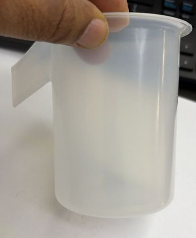 Displacement vessel plastic