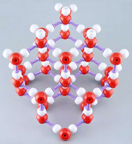 Molymod Ice model (35 water units)