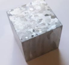 Cube 2.5cm Zinc