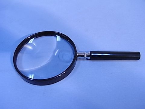 Magnifier reading 90mm diameter 2X/4X