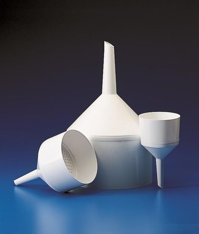 Funnel Buchner PP 110mm diam. 810ml cap.