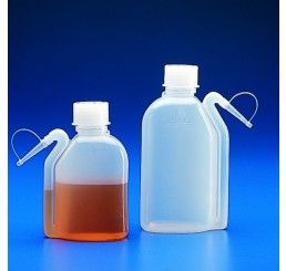 Bottle wash Integral spout PE 500ml
