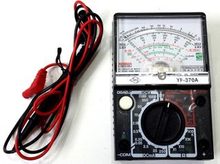ANALOG MULTIMETER WITH LEADS