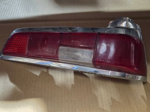 RH TAILAMP LENS RED W110 W111 230S USED