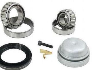 FRONT WHEEL BEARING KIT R107 W114