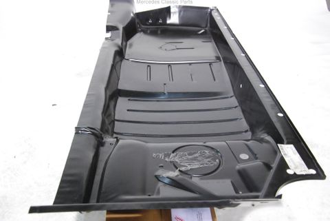 RH FLOOR PANEL CMPLT REPRO