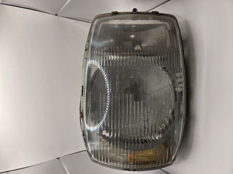 HEADLAMP ASSMBLY W114 -73 USED