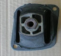 ENGINE MOUNT  W110