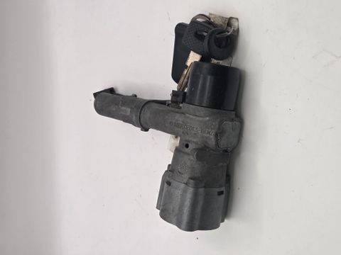 STEERING LOCK W123 USED