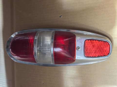 RH LH TAILAMP W120 W180 RED USED
