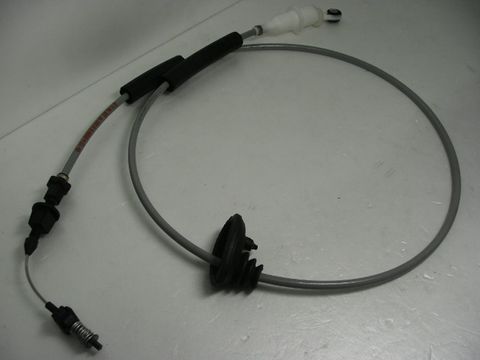 ACCELERATOR CABLE W124 E320