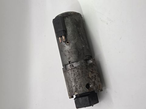 ASR BRAKE ACCUMULATOR R129   USED