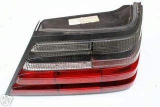 RH TAILAMP W124 94- TAI