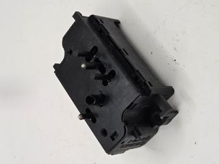 LF SEAT SWITCH W124 USED