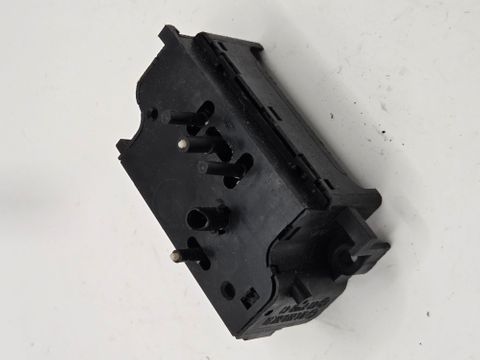 LF SEAT SWITCH W124 USED