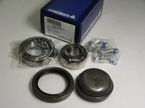 FRONT WHEEL BEARING KIT W140