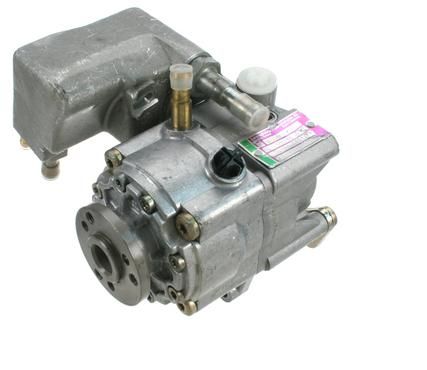 POWER STEER PUMP W140 USED