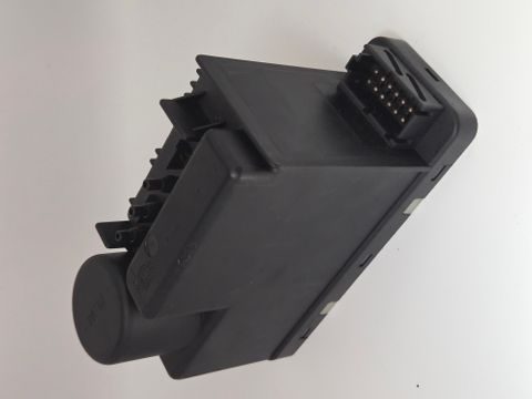 CENTRAL LOCK PUMP R129 95-96 USED