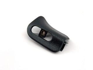 SUNVISOR HINGE COVER RH BLACK REPRO