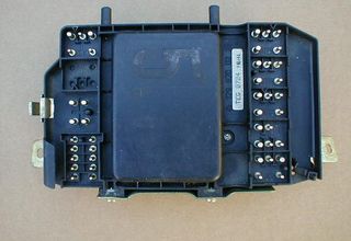 SEAT MEMORY CONTROL UNIT R129 95-96 USED