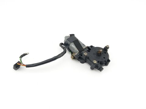 RH WINDOW MOTOR R129 MB