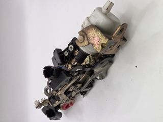 LH DOOR LOCK C140  USED