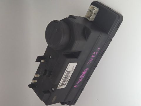 CENTRAL LOCK VAC PUMP SLK -99 USED