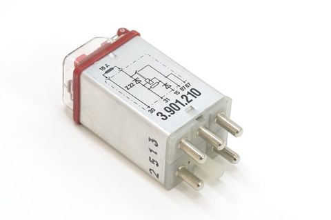 OVERVOLTAGE RELAY W201 -85  N.L.A