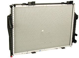 RADIATOR W202 C43 SLK