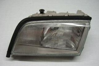 LH HEADLAMP W202  -96 USED