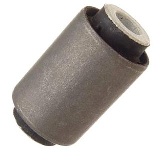 REAR INNER LOWER ARM BUSH W202