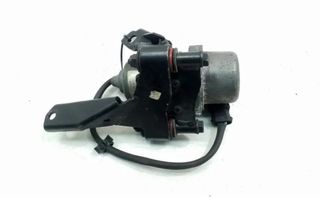 BRAKE BOOSTER VACUMN PUMP W202 C230K
