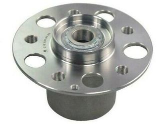 FRONT WHEEL BEARING HUB W212