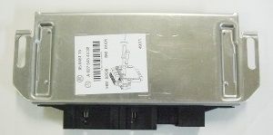 RH FRONT SAM CONTROL UNIT R230